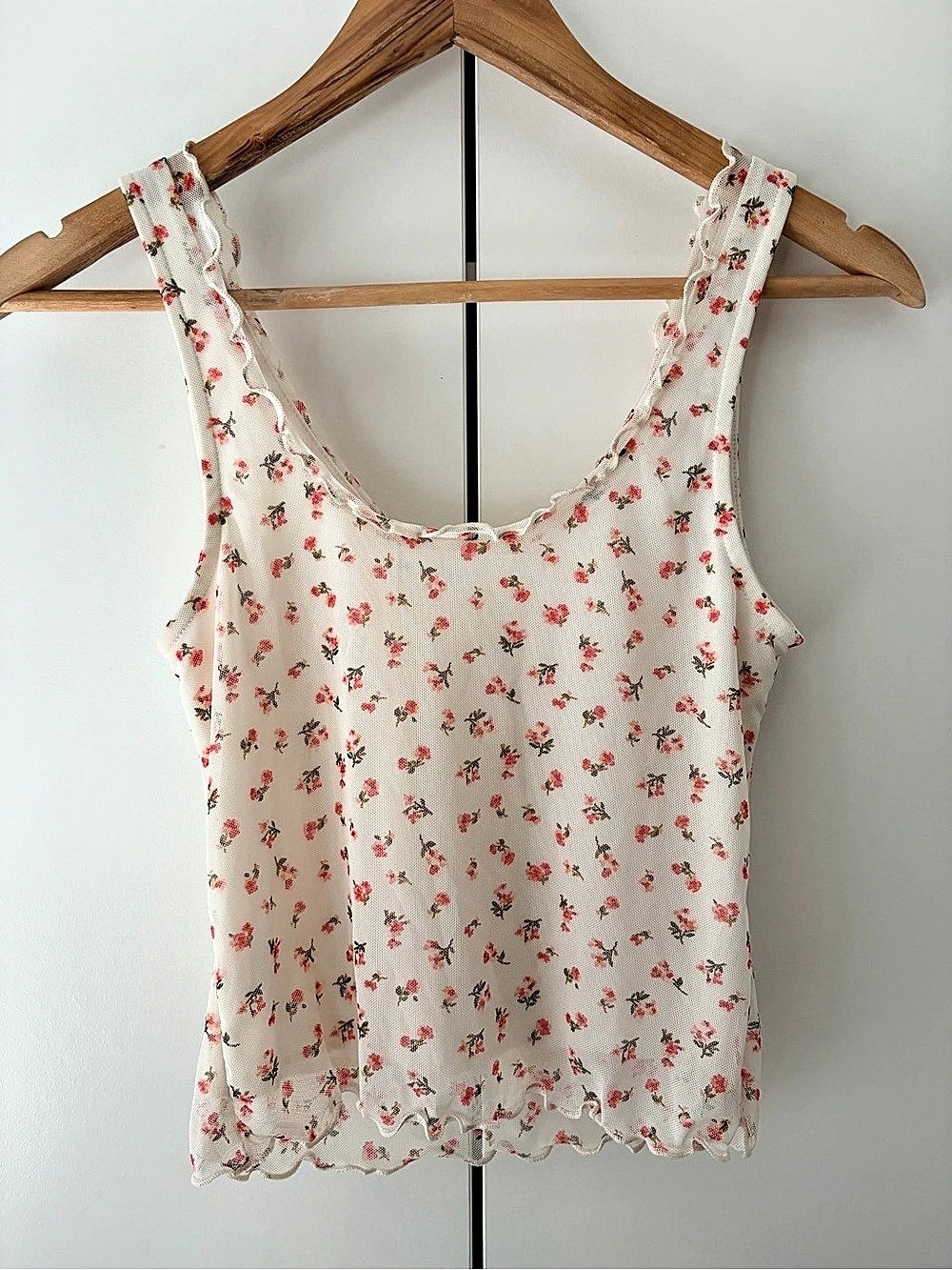 Rebellious Dream Floral Mesh Tank Top in White & Pink Like New - Picture 1 of 7